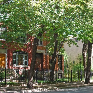 Condos and Homes Located in the West Loop Neighborhood of Chicago